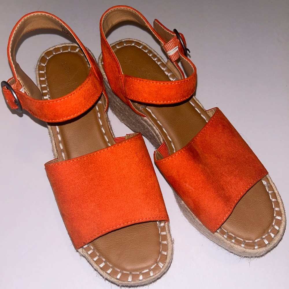 Universal Thread espadrille wedge sandals sz 8.5